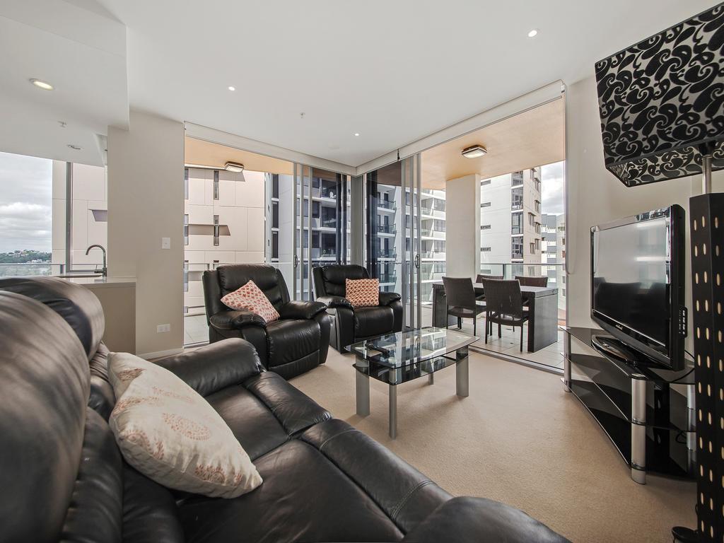 בריסביין Link Portside Wharf Apartment Hotel מראה חיצוני תמונה