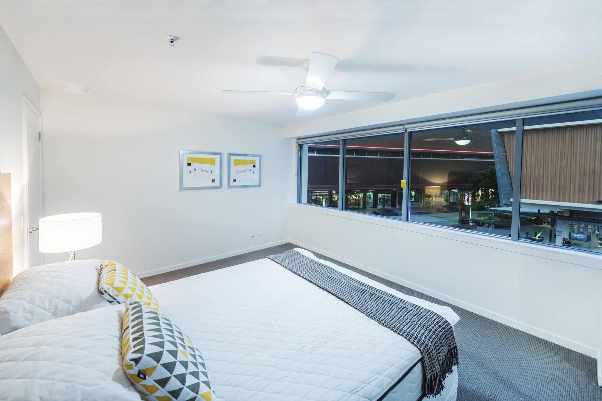 בריסביין Link Portside Wharf Apartment Hotel מראה חיצוני תמונה