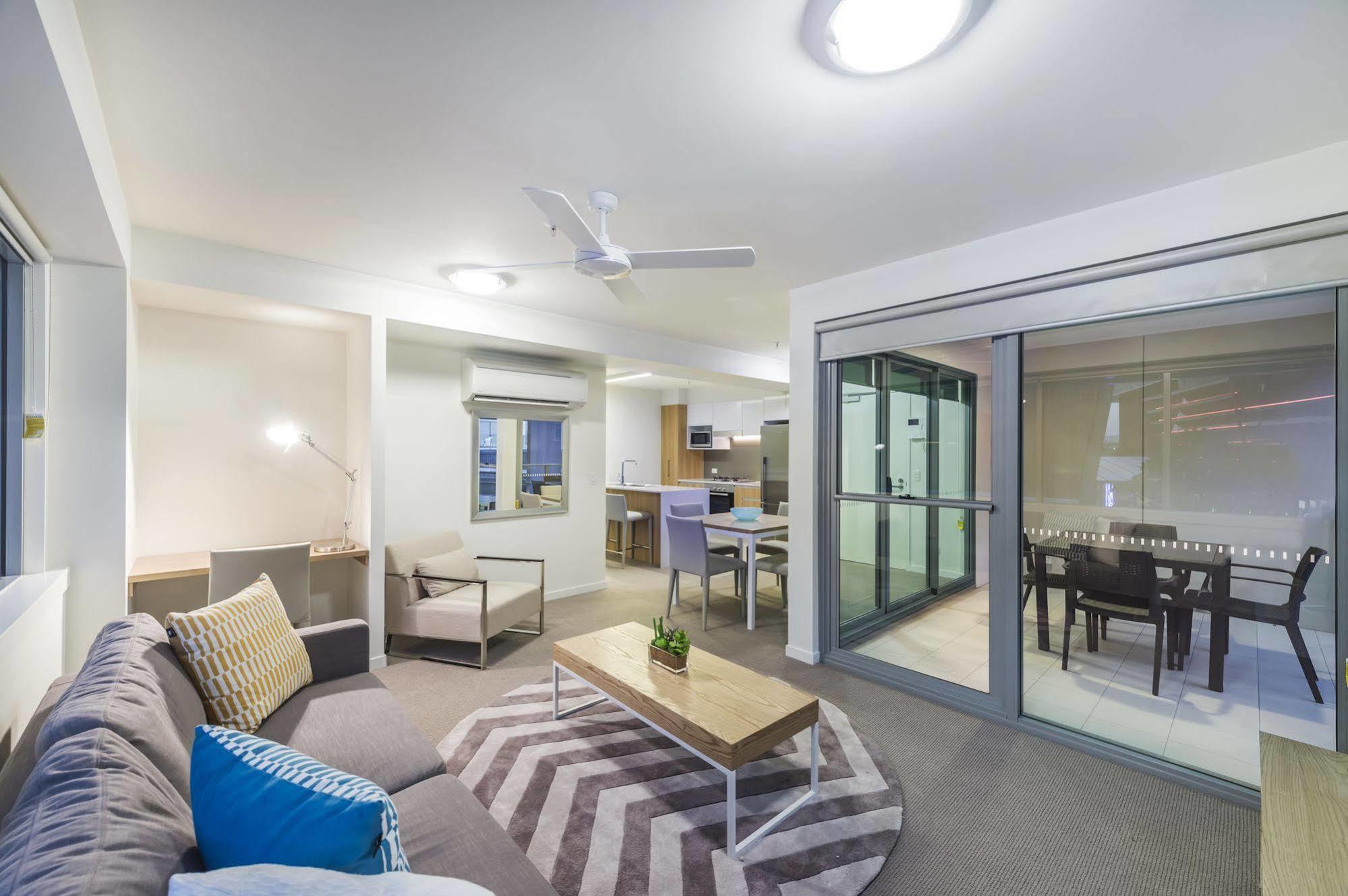 בריסביין Link Portside Wharf Apartment Hotel מראה חיצוני תמונה