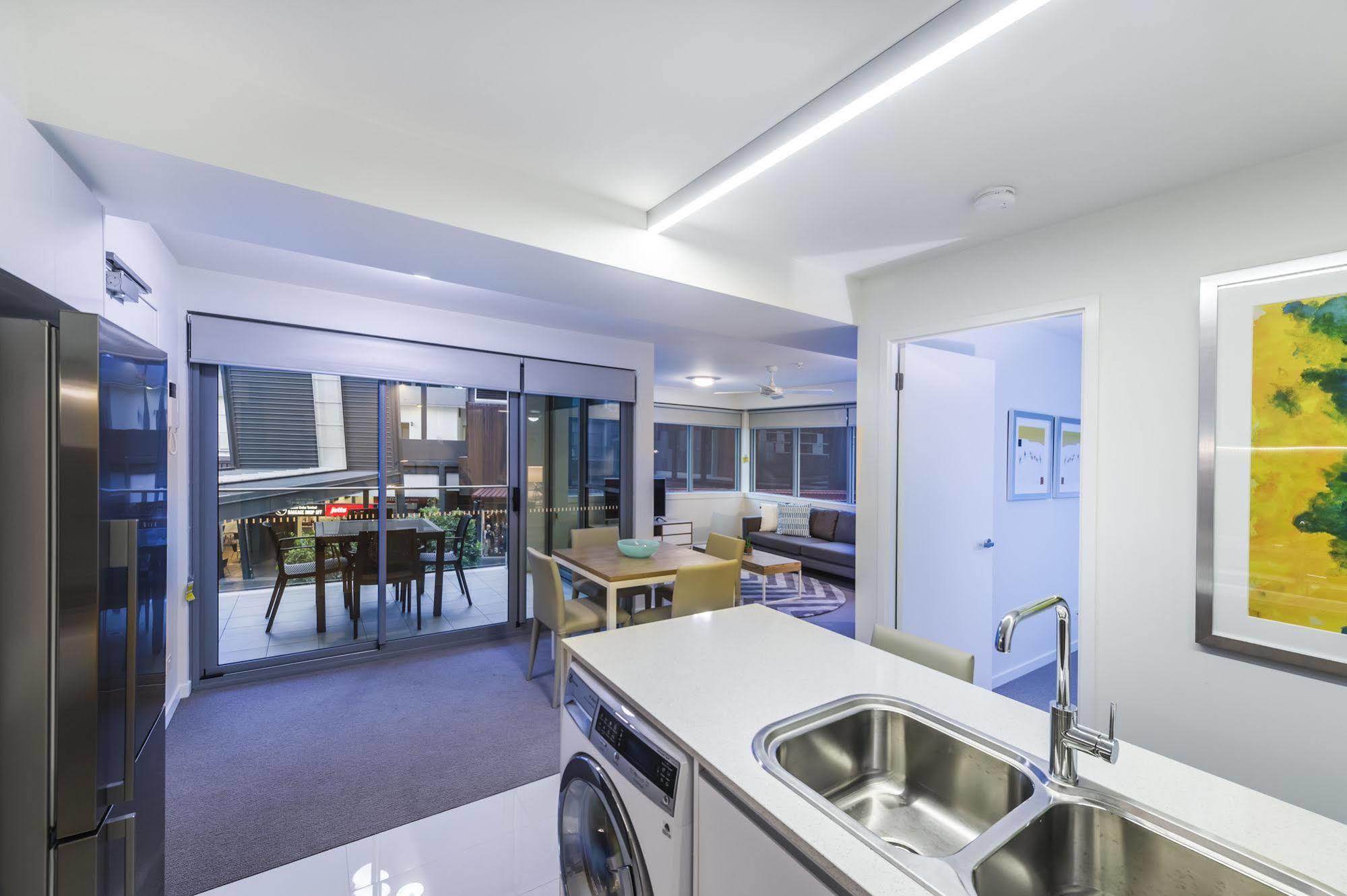 בריסביין Link Portside Wharf Apartment Hotel מראה חיצוני תמונה