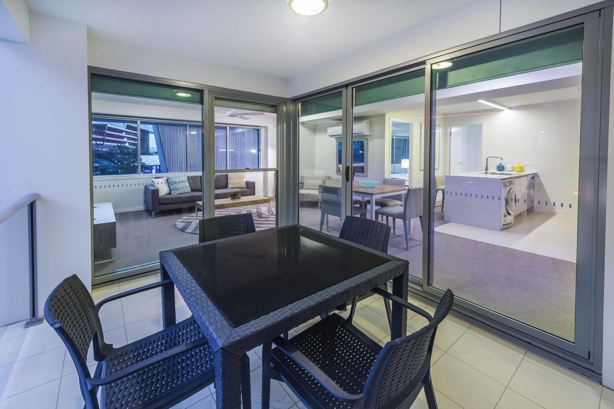 בריסביין Link Portside Wharf Apartment Hotel מראה חיצוני תמונה